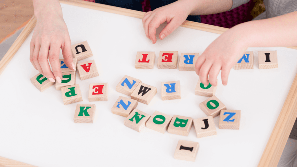 La comunicación aumentativa/ alternativa en el autismo: Implementando herramientas y estrategias atendiendo a las necesidades de cada persona. - Embedded Image 3