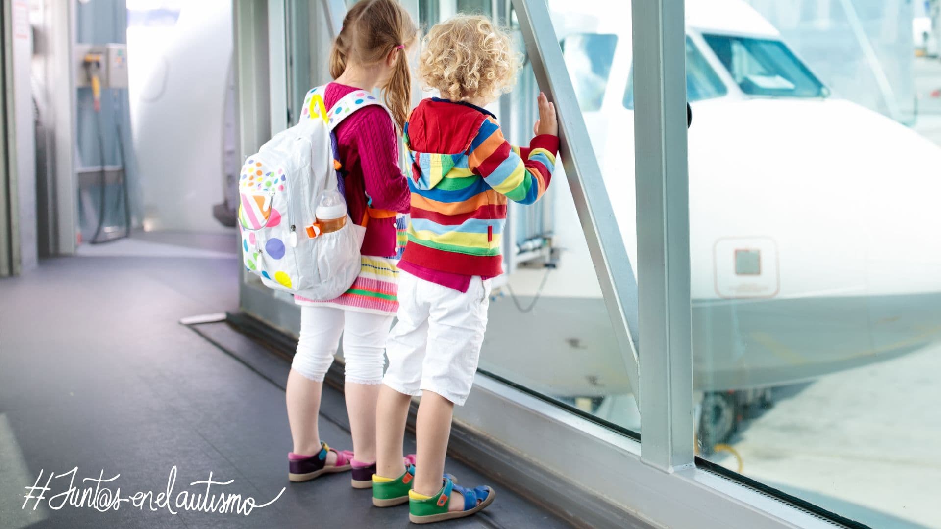 El primer viaje en avión de mi hija autista: testimonio de una familia TEA - Hero Image
