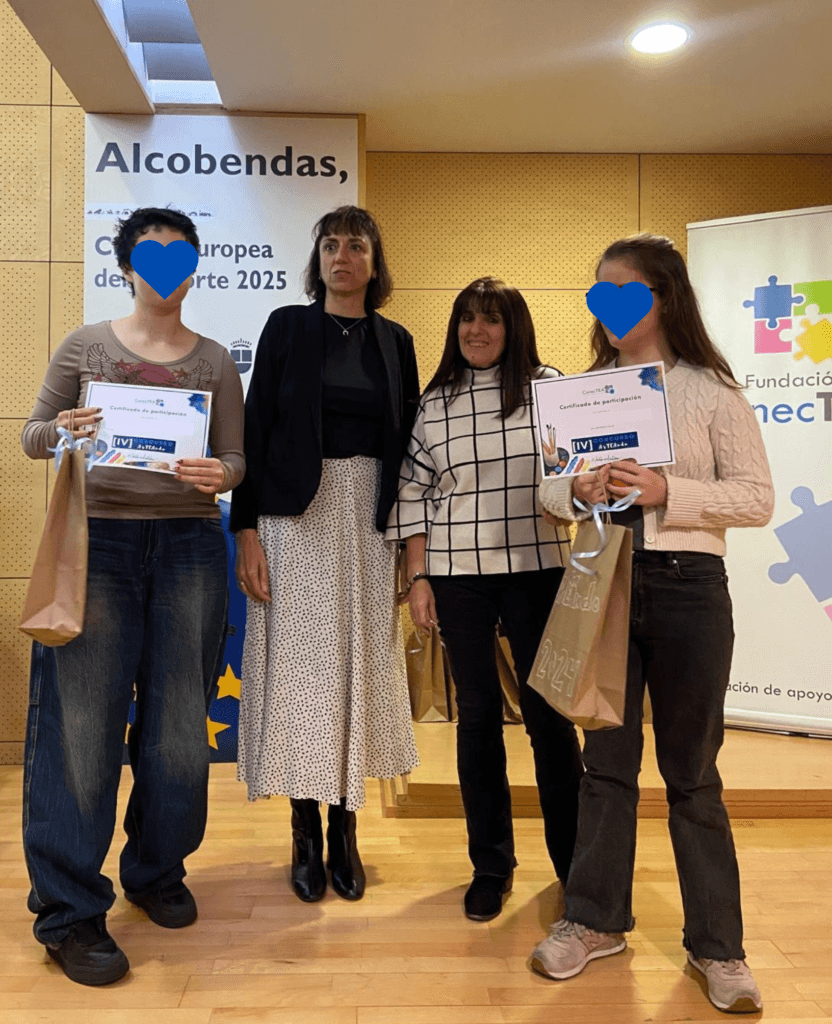 Un testimonio de diagnóstico tardío y mucho arte para sensibilizar sobre el Autismo - Embedded Image 5