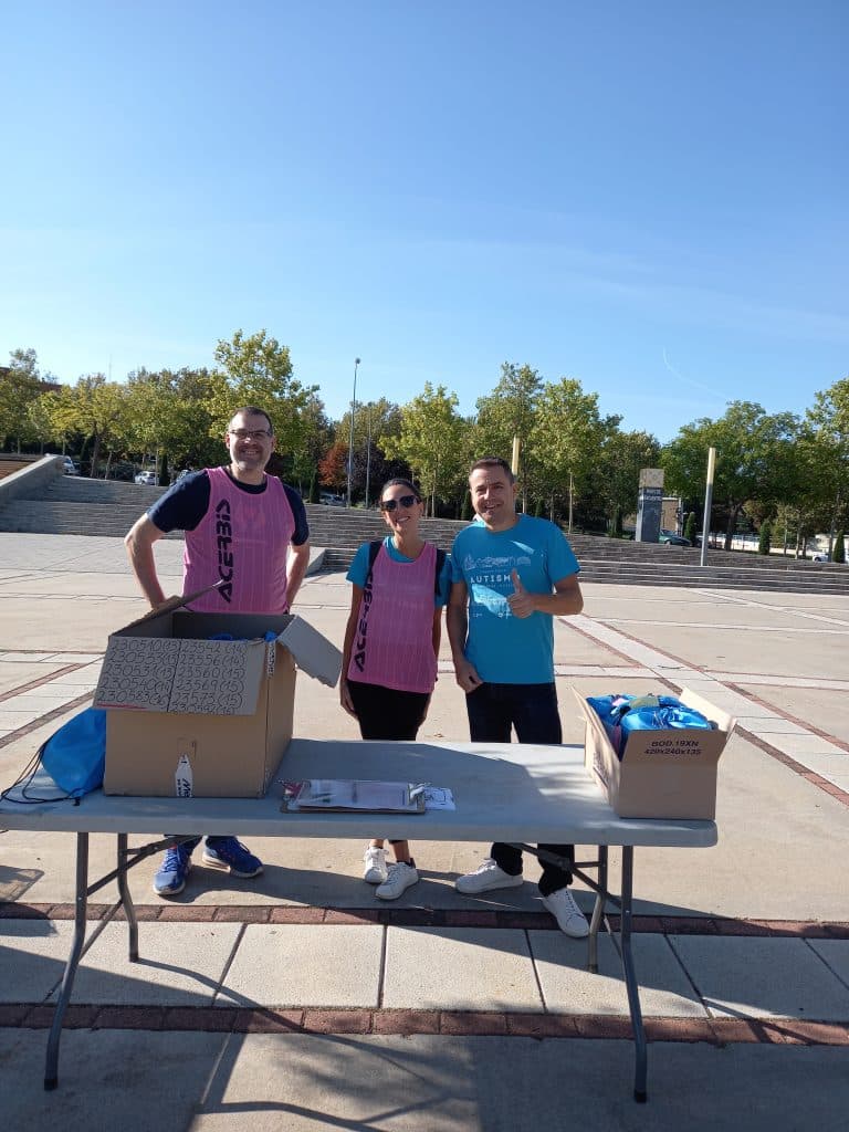 !Lo hemos vuelto a hacer! Más de 500 participantes en II Caminata por el Autismo - Embedded Image 7
