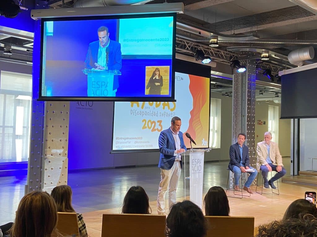 Fundación ConecTEA en la Gala de Entrega de Ayudas 2023 de Fundación Inocente Inocente - Embedded Image 7