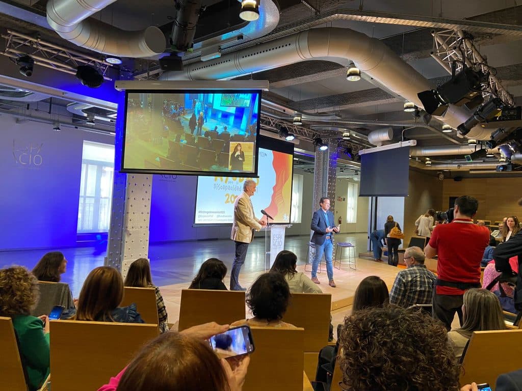 Fundación ConecTEA en la Gala de Entrega de Ayudas 2023 de Fundación Inocente Inocente - Embedded Image 10