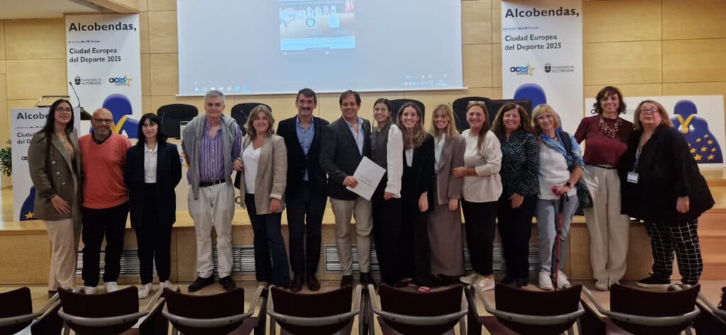 Fundación ConecTEA participa en el evento ‘Hablemos de Salud Mental’ con una ponencia sobre TEA - Embedded Image 3