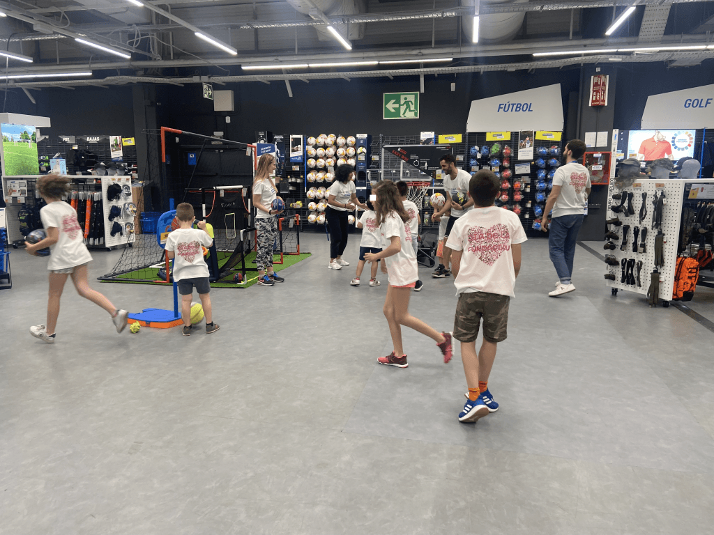 Colaboramos en el Día de Fundación Decathlon - Embedded Image 6