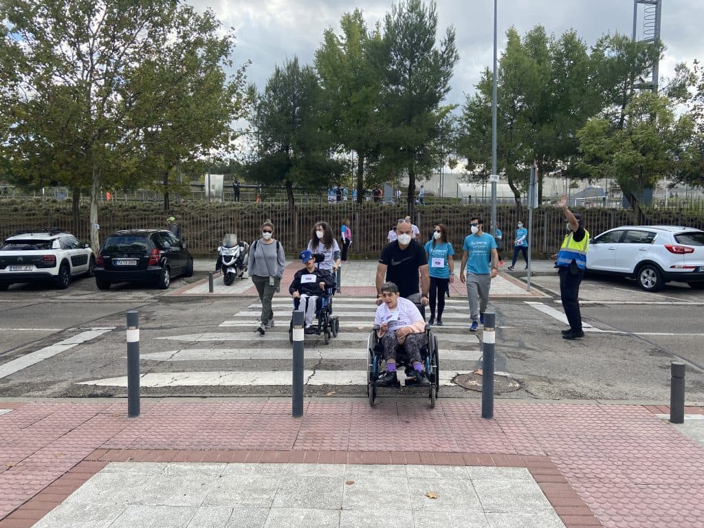 Más de 500 participantes en 1ª Caminata por el Autismo Alcobendas – San Sebastián de los Reyes - Embedded Image 4