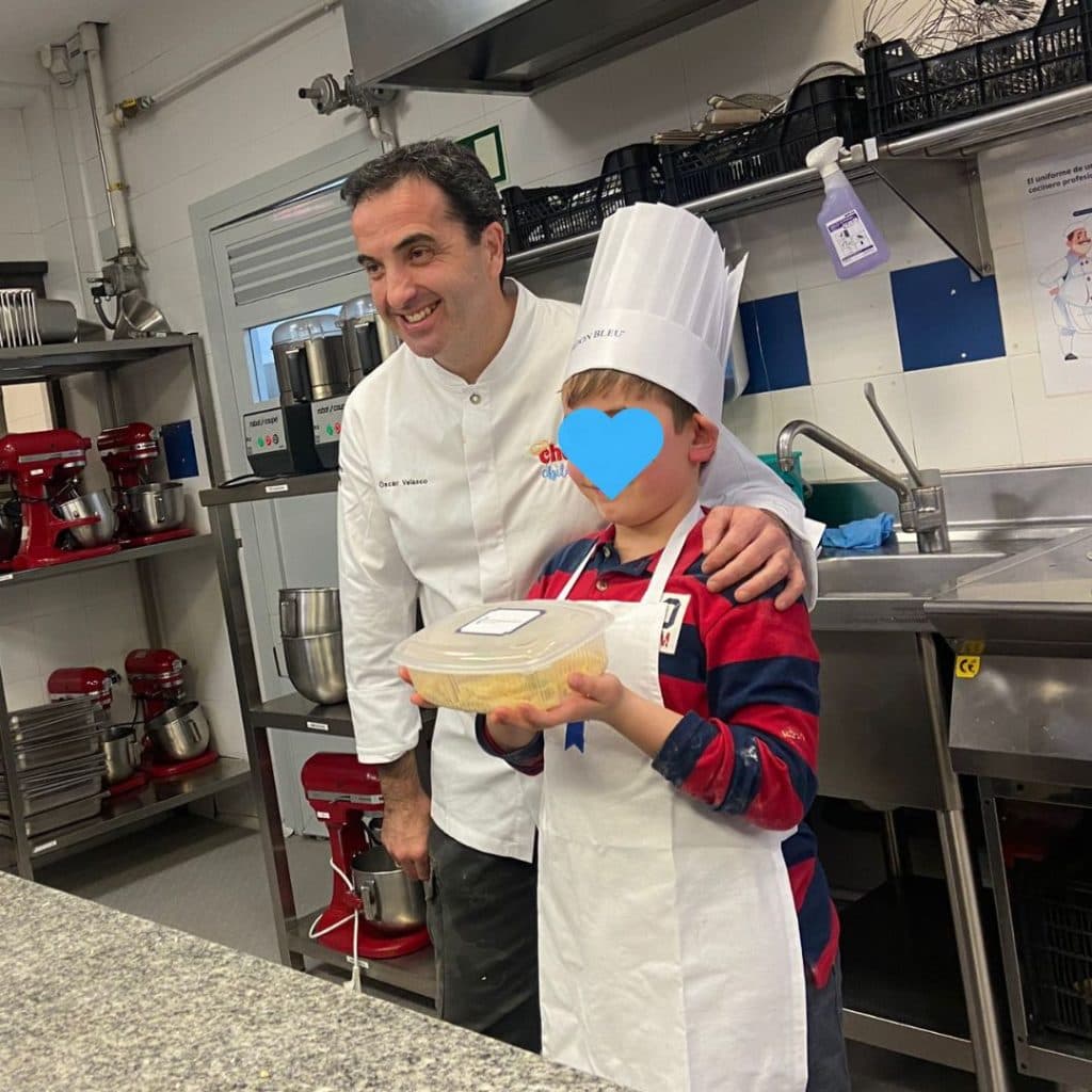 Fundación ConecTEA participa en un taller de cocina para niños organizado por ChefsForChildren - Embedded Image 6