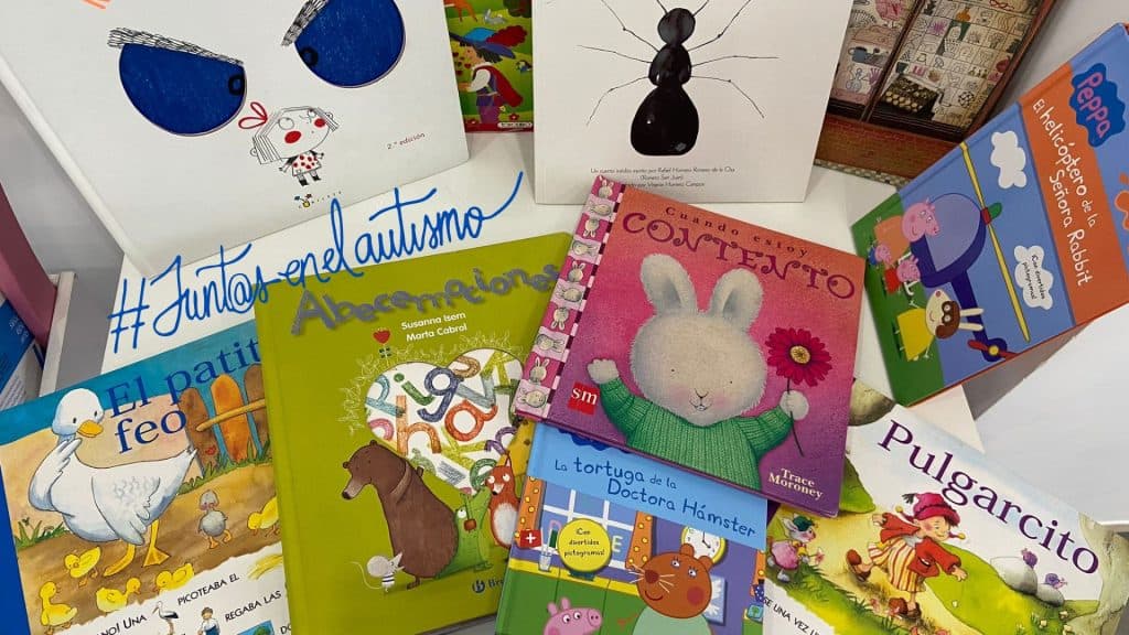 Fundación ConecTEA en la Lectura de El Quijote 2023 - Embedded Image 12