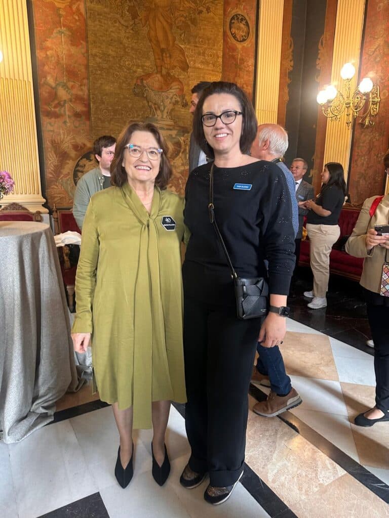 Fundación ConecTEA participa en el Congreso Internacional Autismo Burgos - Embedded Image 12